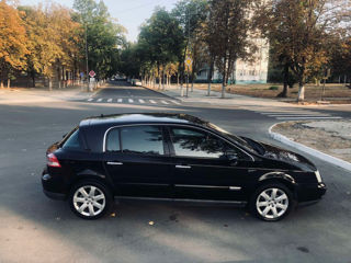 Renault Vel Satis foto 8