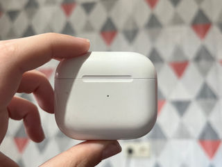 AirPods 3