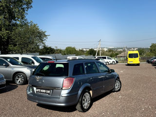 Opel Astra foto 4