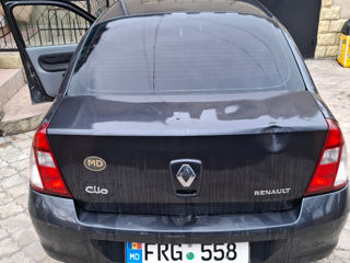 Renault Clio foto 6