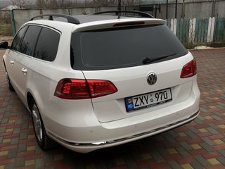 Volkswagen Passat foto 7