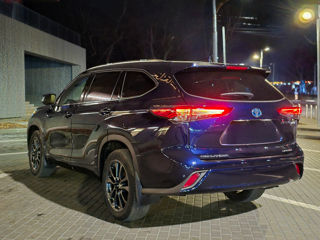 Toyota Highlander foto 3