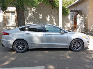 Ford Fusion foto 5