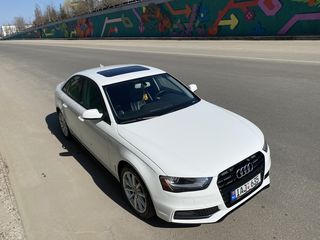 Audi A4 foto 1