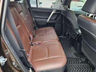 Toyota Land Cruiser Prado foto 3