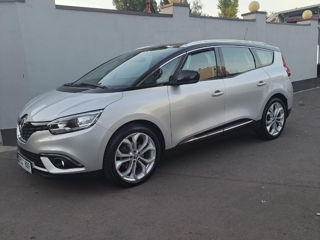 Renault Grand Scenic foto 2