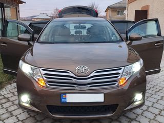 Toyota Venza foto 1