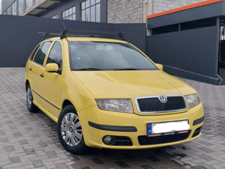 Skoda Fabia foto 3