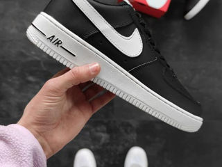 Nike air force black white foto 3
