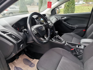 Ford Focus foto 12