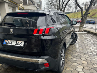 Peugeot 3008 foto 2