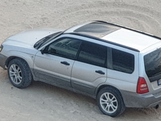 Subaru Forester foto 2