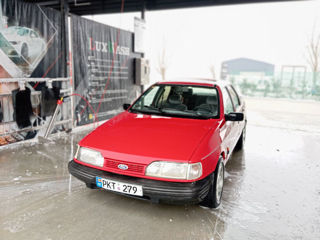 Ford Sierra foto 5