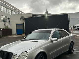 Mercedes E-Class foto 6