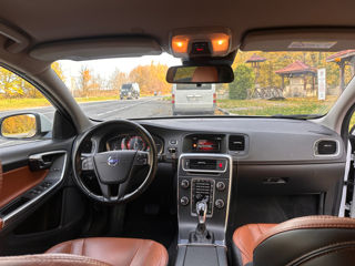 Volvo S60 foto 9