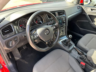 Volkswagen Golf foto 8