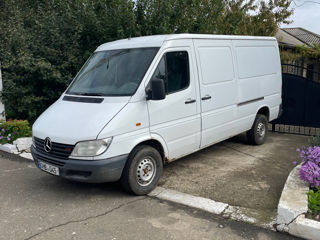 Mercedes Sprinter foto 2