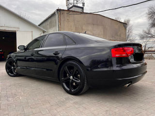 Audi A8 foto 4