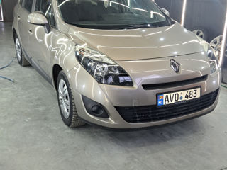 Renault Grand Scenic foto 5