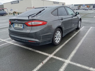 Ford Mondeo foto 6