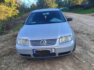 Volkswagen Bora foto 1