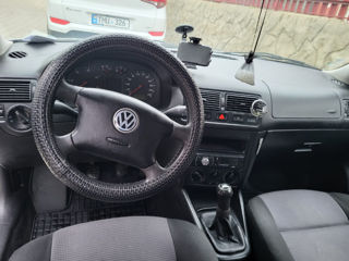 Volkswagen Golf foto 7