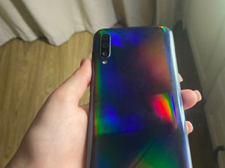 Продам телефон Samsung Galaxy A50