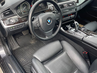 BMW 5 Series foto 5