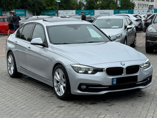 BMW 3 Series foto 5