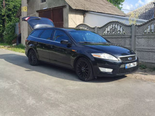 Ford Mondeo foto 3