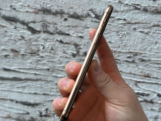 iPhone 11 PRO MAX GOLD 512 GB foto 2