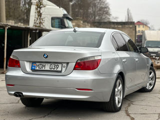 BMW 5 Series foto 2