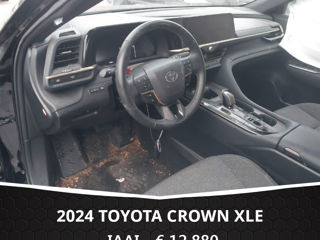 Toyota Crown foto 9