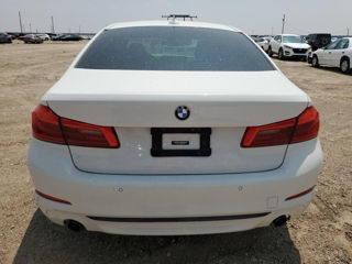 BMW 5 Series foto 4