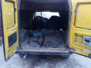 Ford Courier foto 1