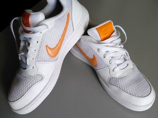 Продам  ADIDAS.  NIKE новые foto 4