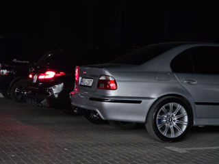 BMW 5 Series foto 7