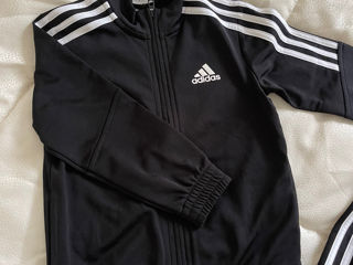 Costum Adidas 5/6 ani foto 4