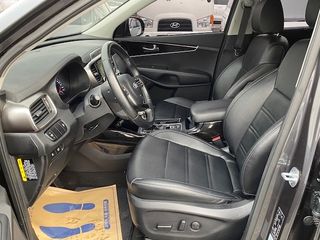 KIA Sorento foto 9