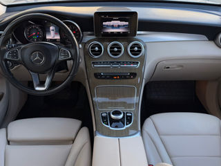 Mercedes GLC foto 5