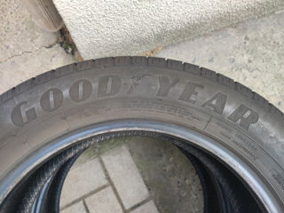 Продам два ската               Goodyear            215/60/17 foto 2