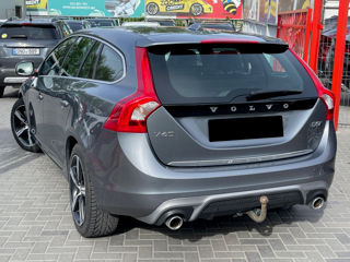 Volvo V60 foto 4