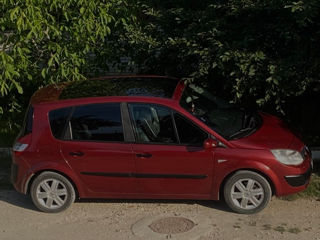 Renault Megane foto 1