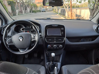 Renault Clio foto 4