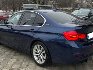 BMW 3 Series foto 5