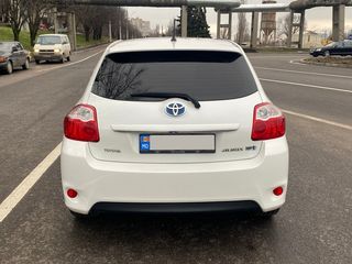 Toyota Auris foto 7