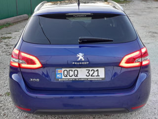 Peugeot 308 foto 4