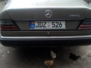 Mercedes Series (W124) foto 7