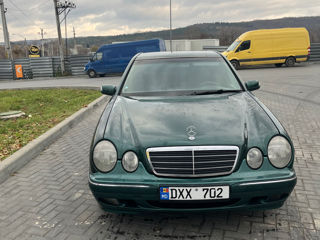 Mercedes E-Class