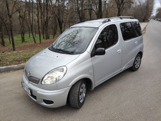 Toyota Yaris Verso